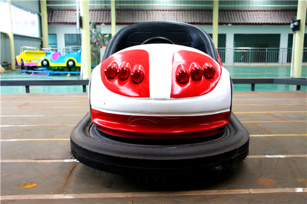 Ground Grid Adult Bumper Car for Sale Rear Wheel Drive Type