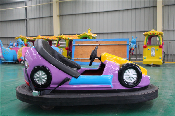 Rear Driven Bumper Car Rides Coin Operated Rides